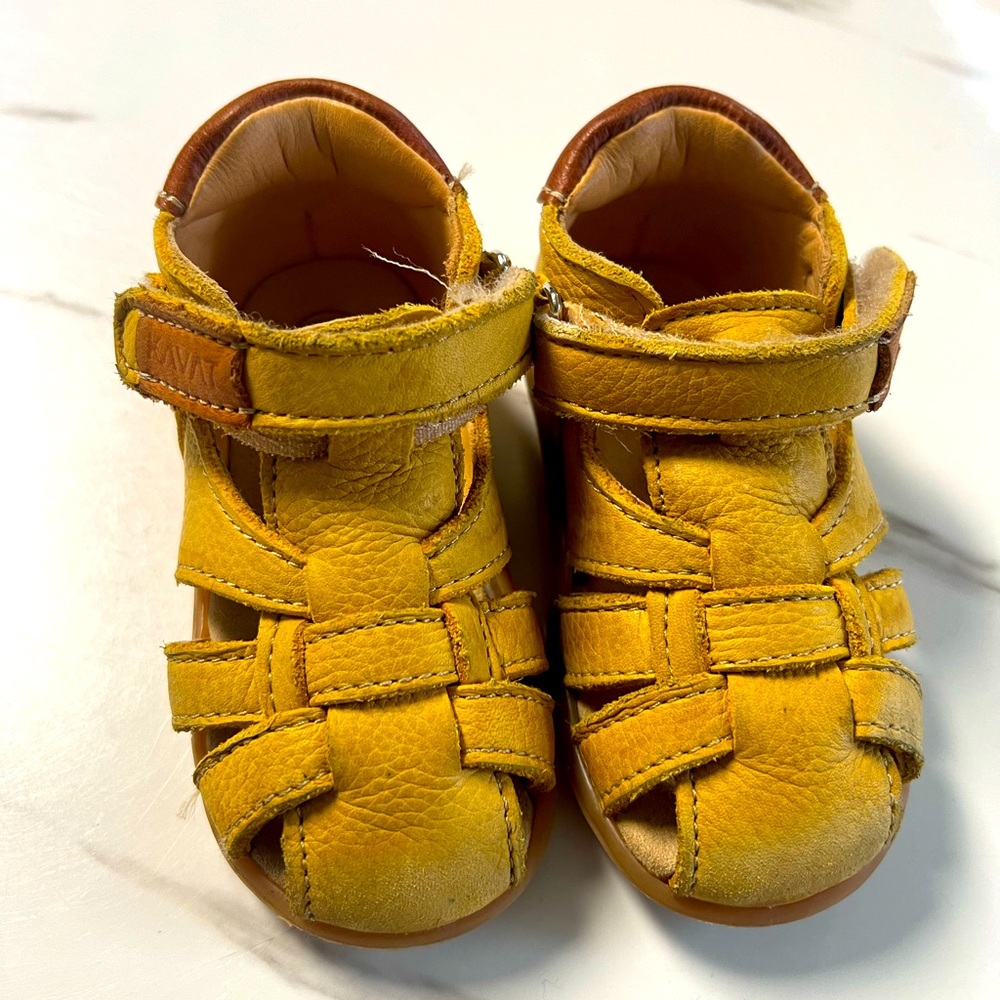KAVAT kids shoes